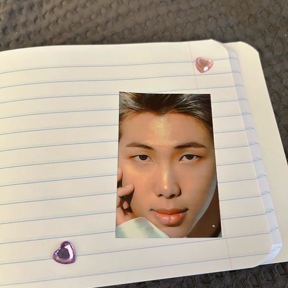 BTS notebook - Picture 5 of 7